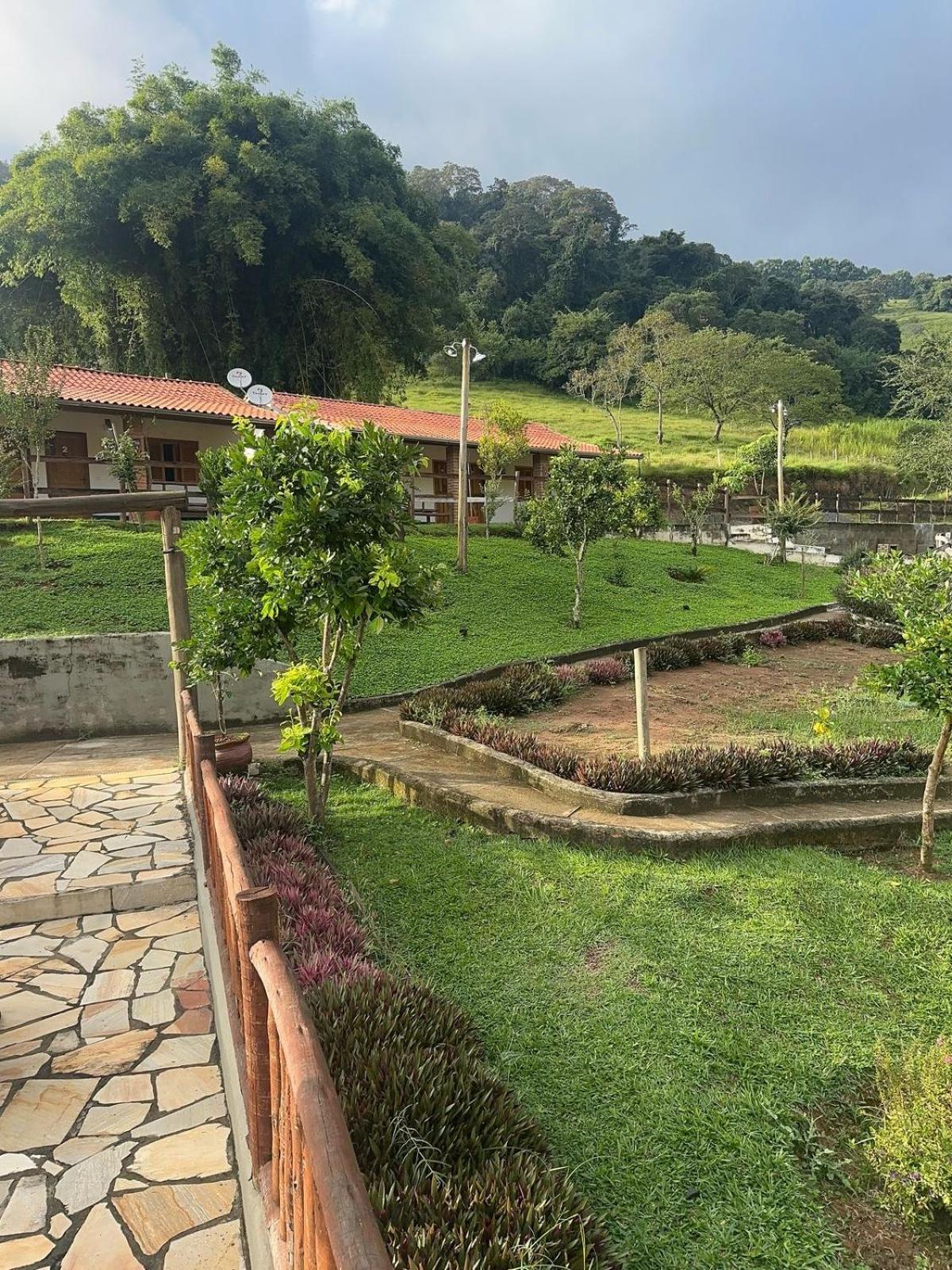 Pousada Agua Limpa Virgínia Exterior foto