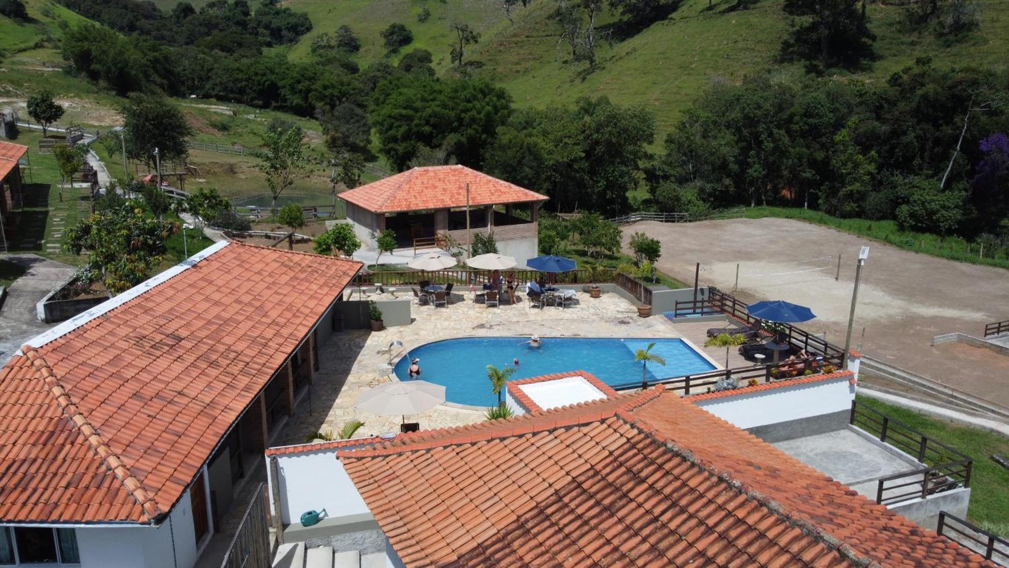 Pousada Agua Limpa Virgínia Exterior foto